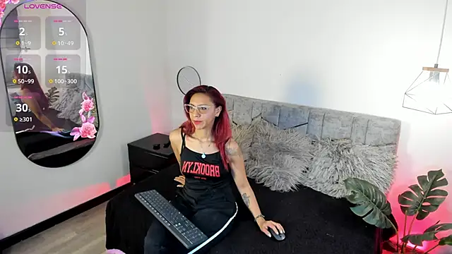 Ayne boudoir online show from March 14, 12:11 pm