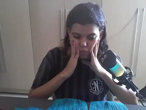 ArleneHollan online show from March 13, 10:42 am