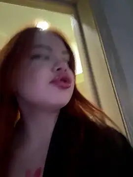 RedheadQueen  online show from March 20, 1:34 pm