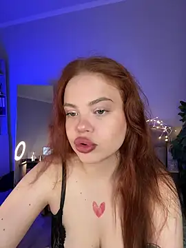 RedheadQueen  online show from March 23, 1:22 pm