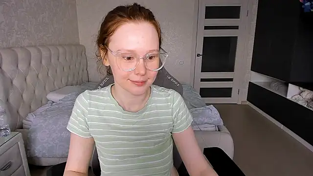 NikiCozy online show from March 29, 11:34 am