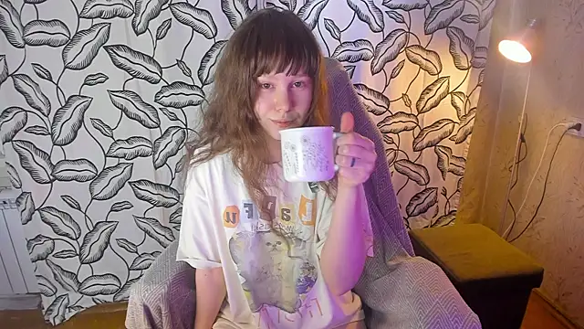 NikiCozy online show from June 8, 1:22 am