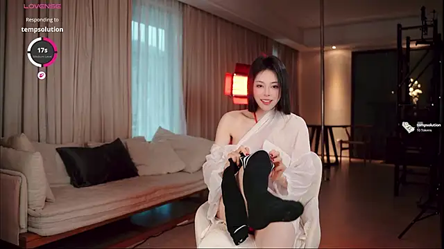 jiayao1999 online show from May 17, 10:04 am