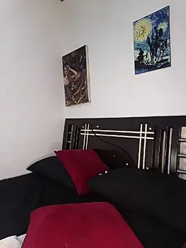 valeriee2 online show from March 27, 9:05 pm