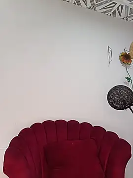 Snapshot of valeriee2 chatting on March 14, 8:48 pm valeriee2 online show from March 14, 8:48 pm