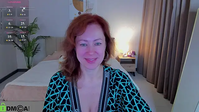 LeticiaRomano online show from May 4, 4:05 am