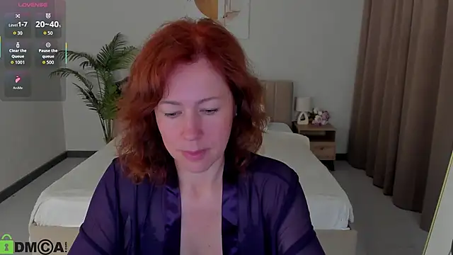 LeticiaRomano online show from May 7, 4:06 am