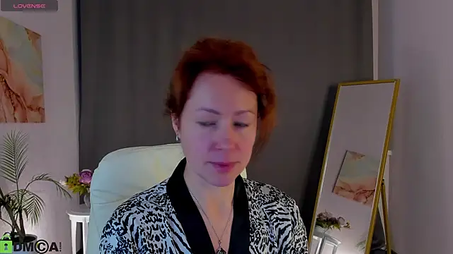 LeticiaRomano online show from April 28, 4:06 am
