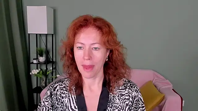 LeticiaRomano online show from July 24, 4:08 am