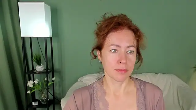 LeticiaRomano online show from July 10, 4:01 am