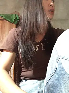 Snapshot of Akira-baby chatting on March 21, 2:13 am Akira-baby online show from March 21, 2:13 am