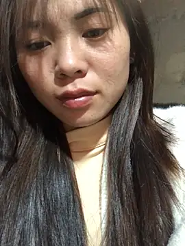 Snapshot of Akira-baby chatting on March 27, 1:58 am Akira-baby online show from March 27, 1:58 am