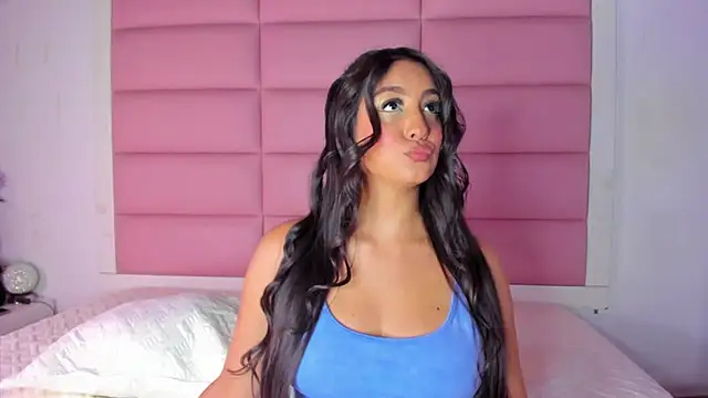 AmaranttayLunay online show from August 3, 8:26 pm