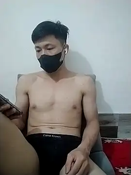 BigShot-Boy online show from May 3, 1:58 pm