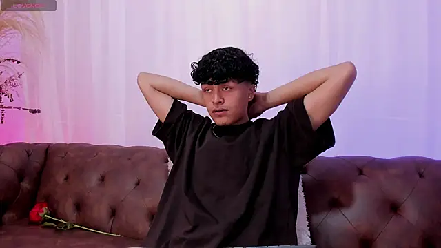 TeenBoy1  online show from March 14, 1:17 pm