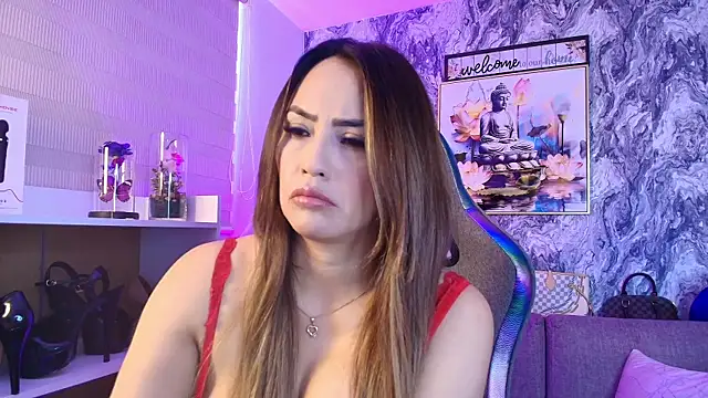 Katalina Alvarezz online show from April 20, 3:57 pm