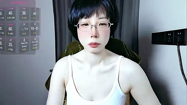 lin lin 520 520 online show from May 14, 4:04 pm