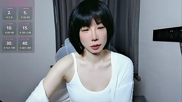 lin lin 520 520 online show from April 17, 4:10 pm