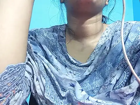 Emma 4433 online show from April 16, 9:39 pm