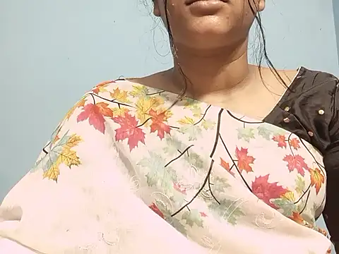 Emma 4433 online show from April 18, 5:26 pm