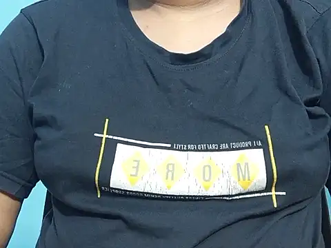 Emma 4433 online show from April 1, 9:12 pm