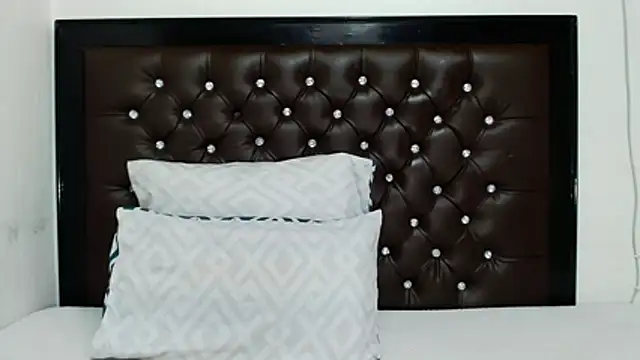 Thickleex22 online show from June 13, 5:49 am