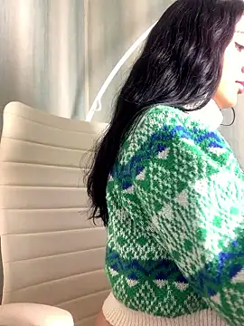 Bella Pinkk online show from March 11, 3:50 pm