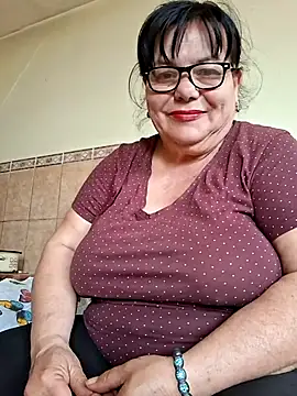 HotMilf80 online show from March 19, 10:59 am