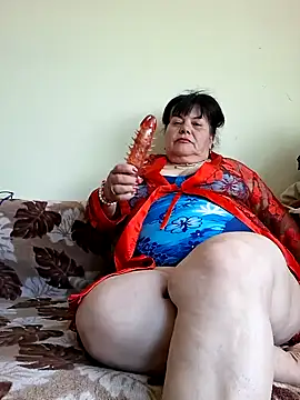 HotMilf80 online show from May 7, 8:39 am