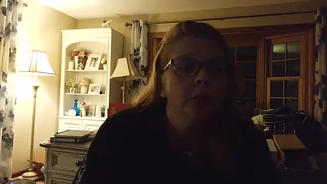 Stickywethoney online show from April 3, 12:06 am