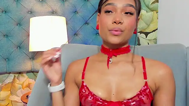 LiahGrey online show from July 8, 8:20 pm