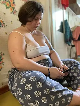 Nenssy555 online show from July 9, 11:31 am