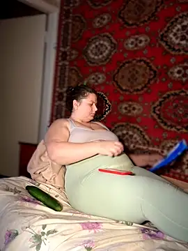 Nenssy555 online show from May 25, 1:21 pm