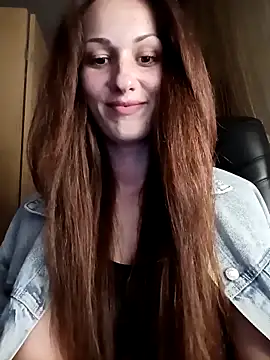 LunaCrystall online show from March 31, 4:42 pm