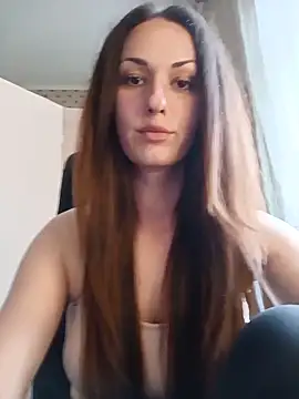 LunaCrystall online show from May 18, 3:06 pm
