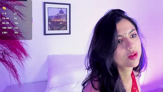 Snapshot of Zoee_Kravitz chatting on June 23, 8:29 pm Zoee Kravitz online show from June 23, 8:29 pm