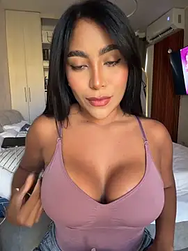 SaraValentina11 online show from June 12, 9:34 pm