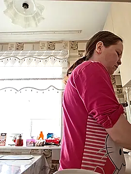  LOLA-LOLA  online show from March 18, 1:13 pm