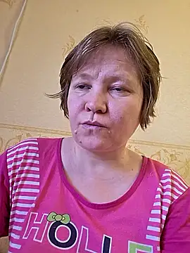  LOLA-LOLA  online show from April 15, 2:10 pm