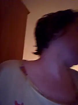 Snapshot of _LOLA-LOLA_ chatting on June 4, 7:02 am LOLA-LOLA online show from June 4, 7:02 am