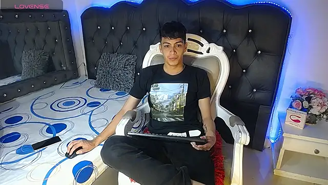 Jeremias1  online show from March 11, 11:48 am