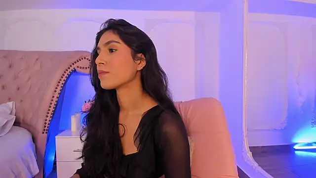 LucianaBlanco  online show from March 28, 8:21 pm