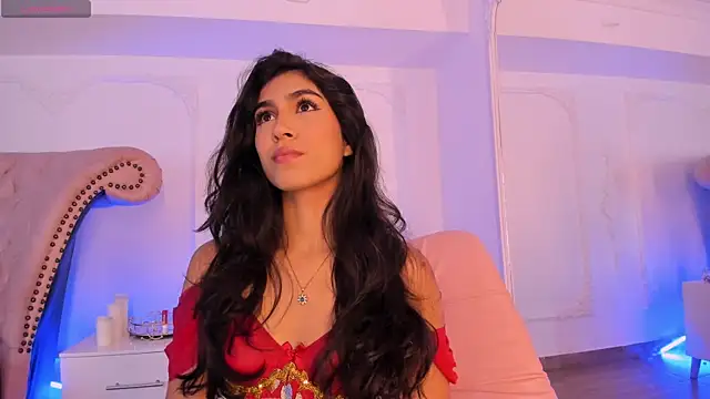 Snapshot of LucianaBlanco_ chatting on May 29, 8:37 pm LucianaBlanco online show from May 29, 8:37 pm