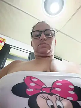 tugordita-hot online show from May 8, 8:51 am