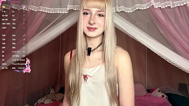 OnlyEva1 online show from March 19, 9:09 am