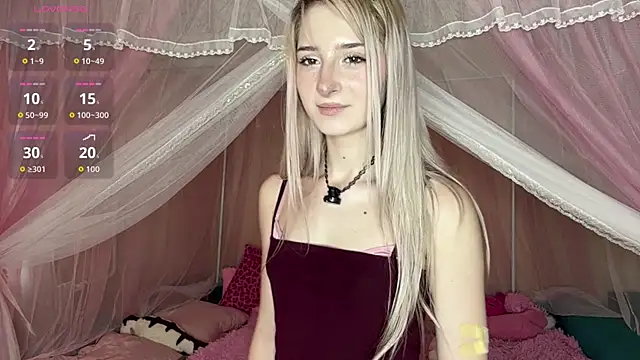 OnlyEva1 online show from May 4, 8:17 am