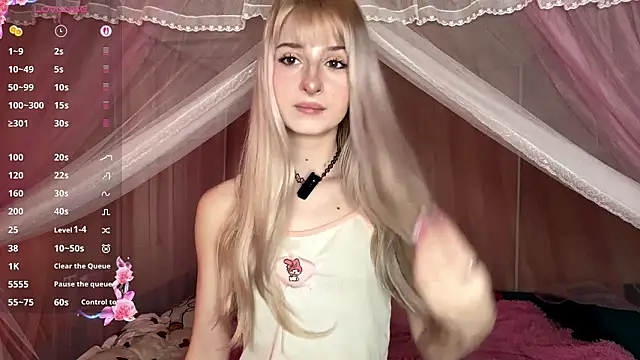 OnlyEva1 online show from March 28, 8:37 am