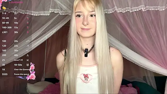 OnlyEva1 online show from April 10, 11:50 am