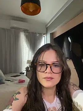 Tallulah Kinky online show from April 3, 10:49 pm