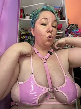 KawaiiKiki 247 online show from July 10, 1:55 pm
